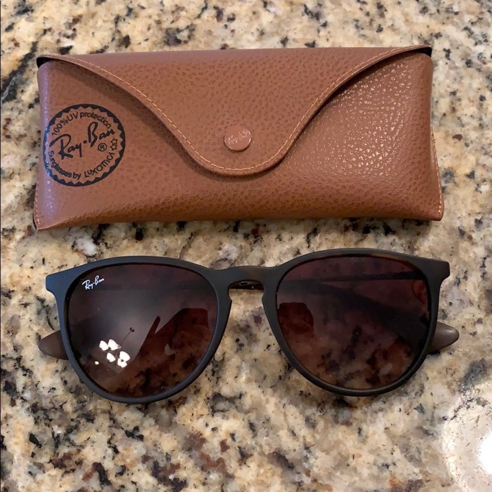 Brown ray bans